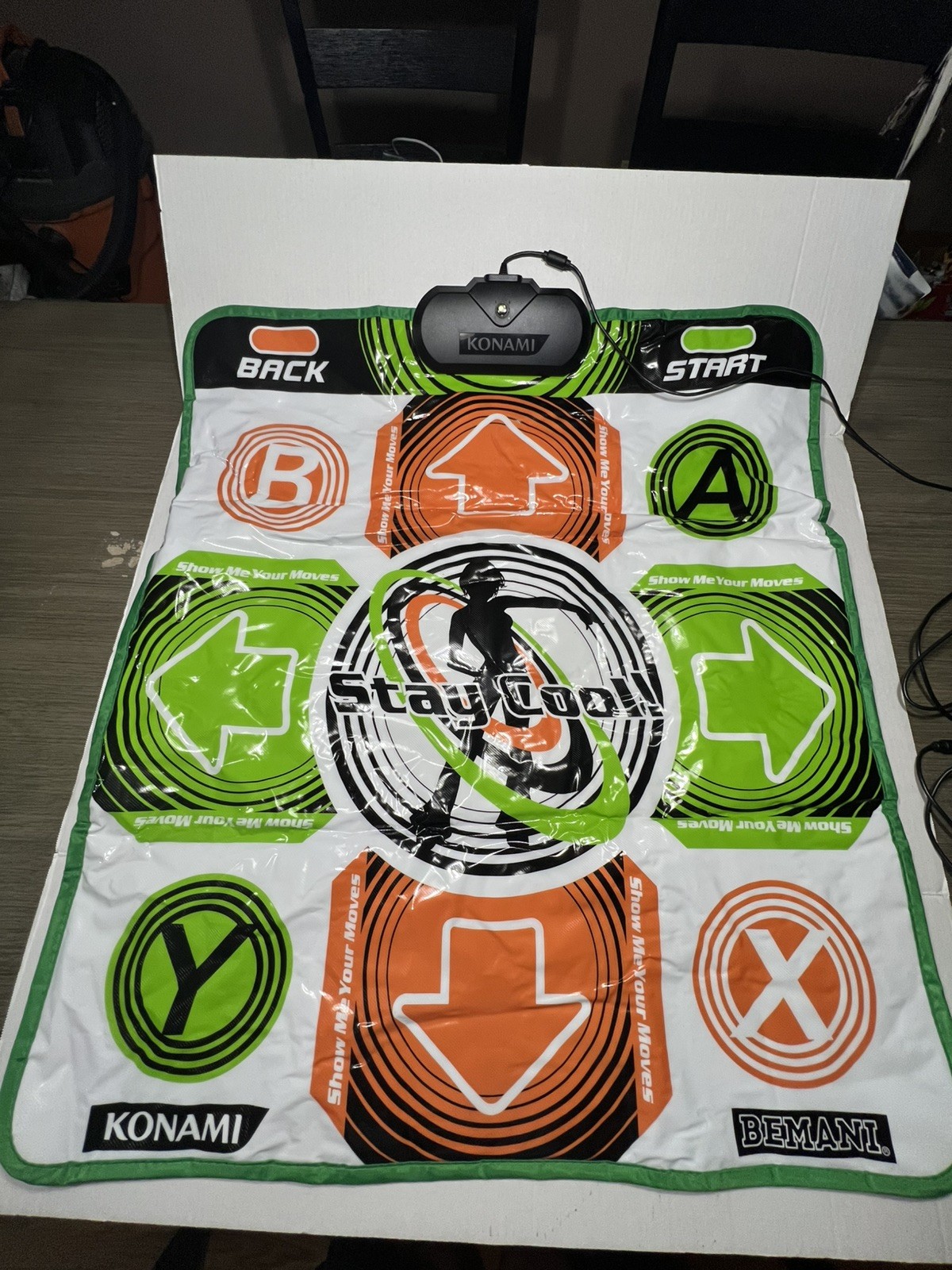 Xbox 360 Dance Dance Revolution Konami Dance Pad Mat Controller; Game Included!!