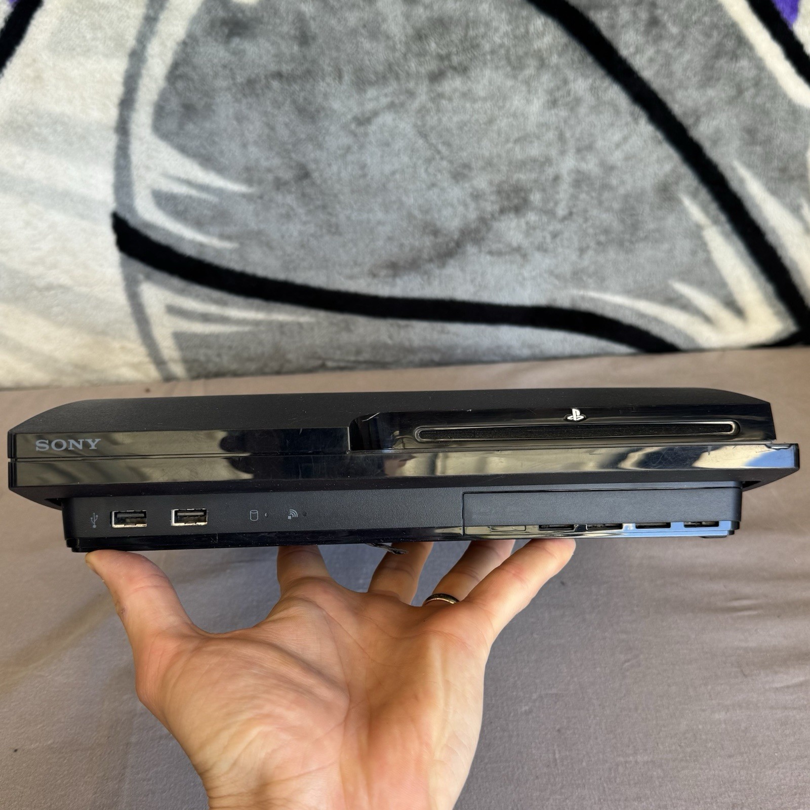Sony PlayStation 3 Console Blu-Ray NTSC-U/C Black