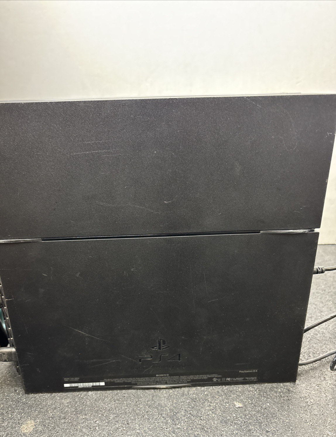 Sony PlayStation 4 PS4 500GB Game Console – Black (CUH-1001A) + Controller/Games