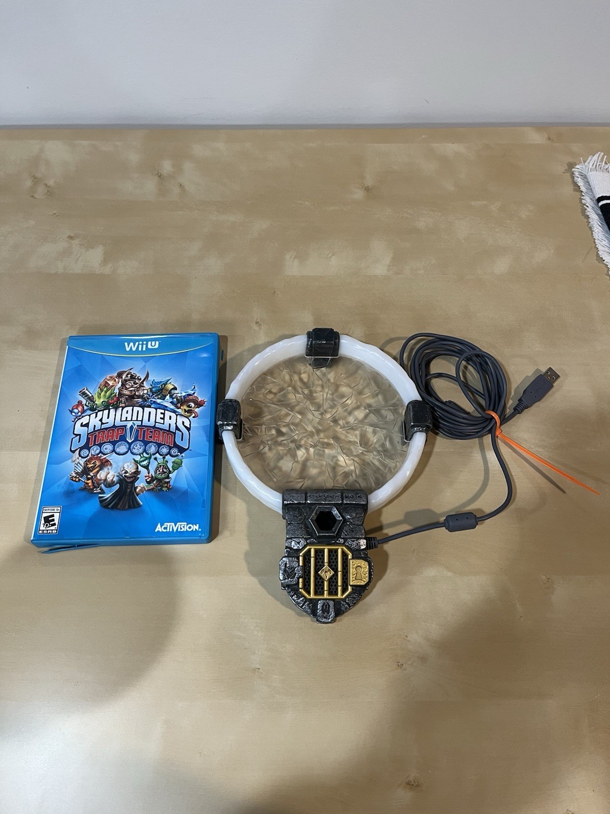 Skylanders Trap Team Wii U Game And Portal. NOT TESTED.