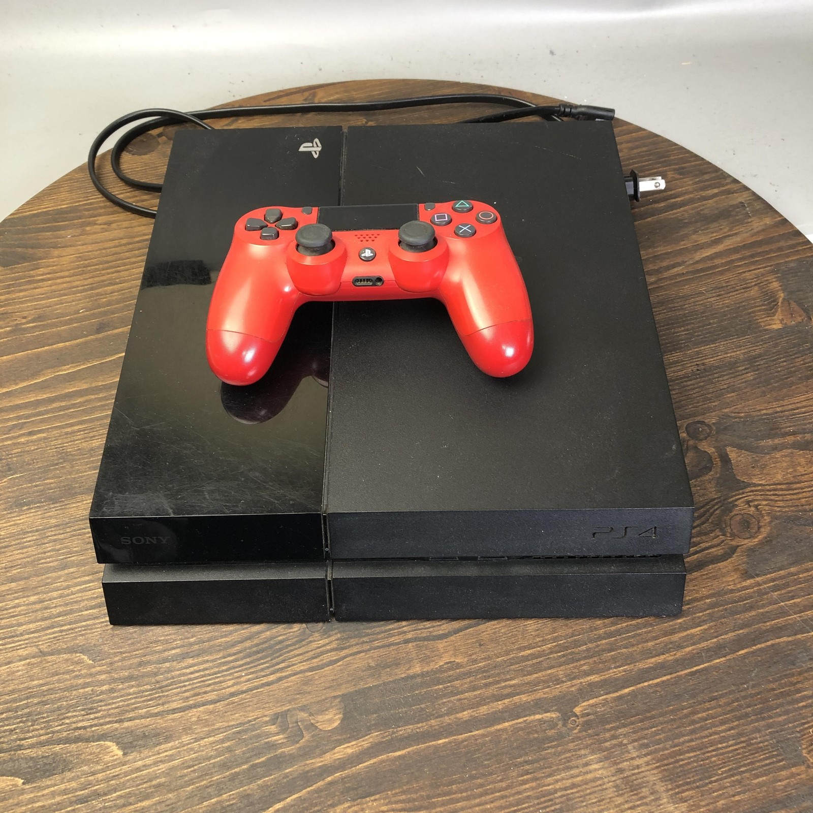 Sony PlayStation 4 PS4 CUH-1001A 500GB Black Console W/ Red Controller Cord