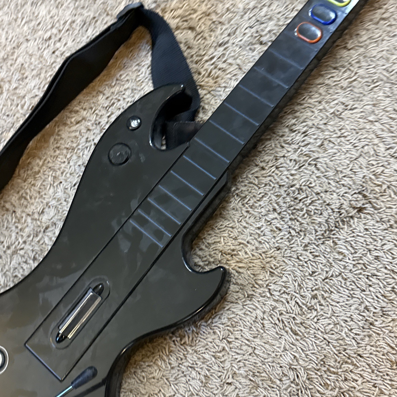 Untested Looks Nice PS3 RT3300 React Black Wireless Guitar w/ Strap – No Dongle