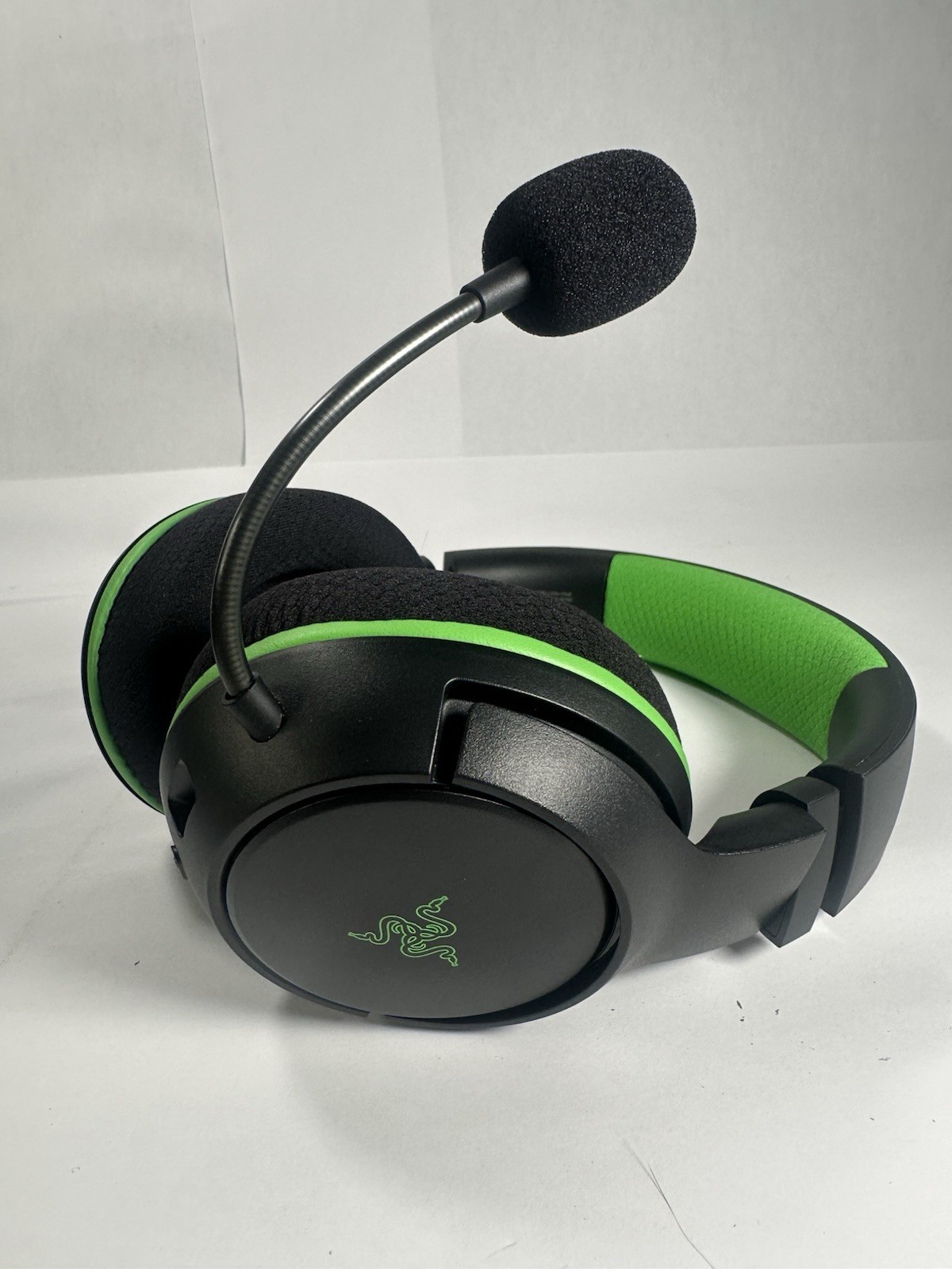 Razer Kaira Wireless Gaming Headset Xbox Series X|S/Xbox One-Microsoft 10