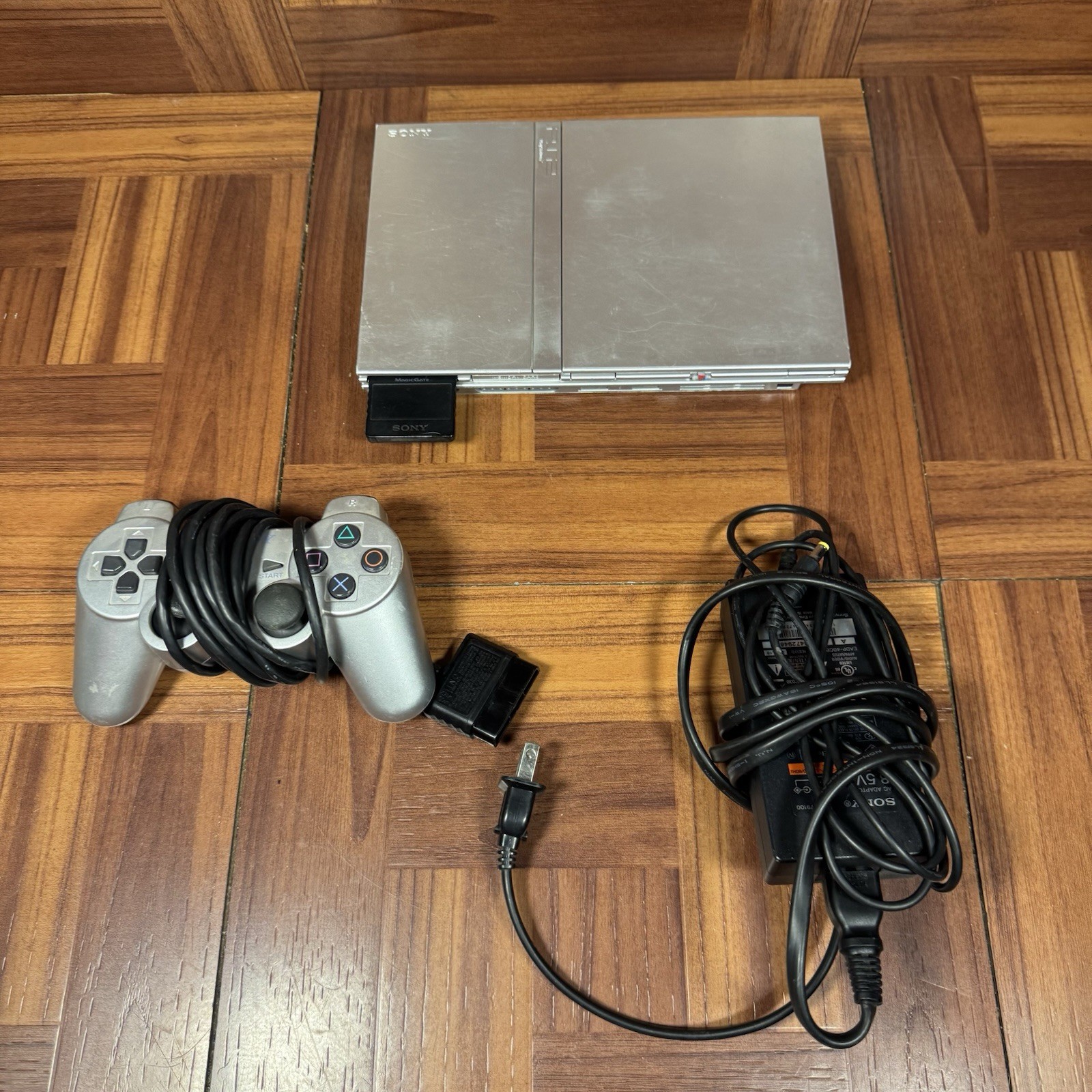 Sony PlayStation 2 PS2 Slim SCPH-77001 Console System Bundle – Tested & Working