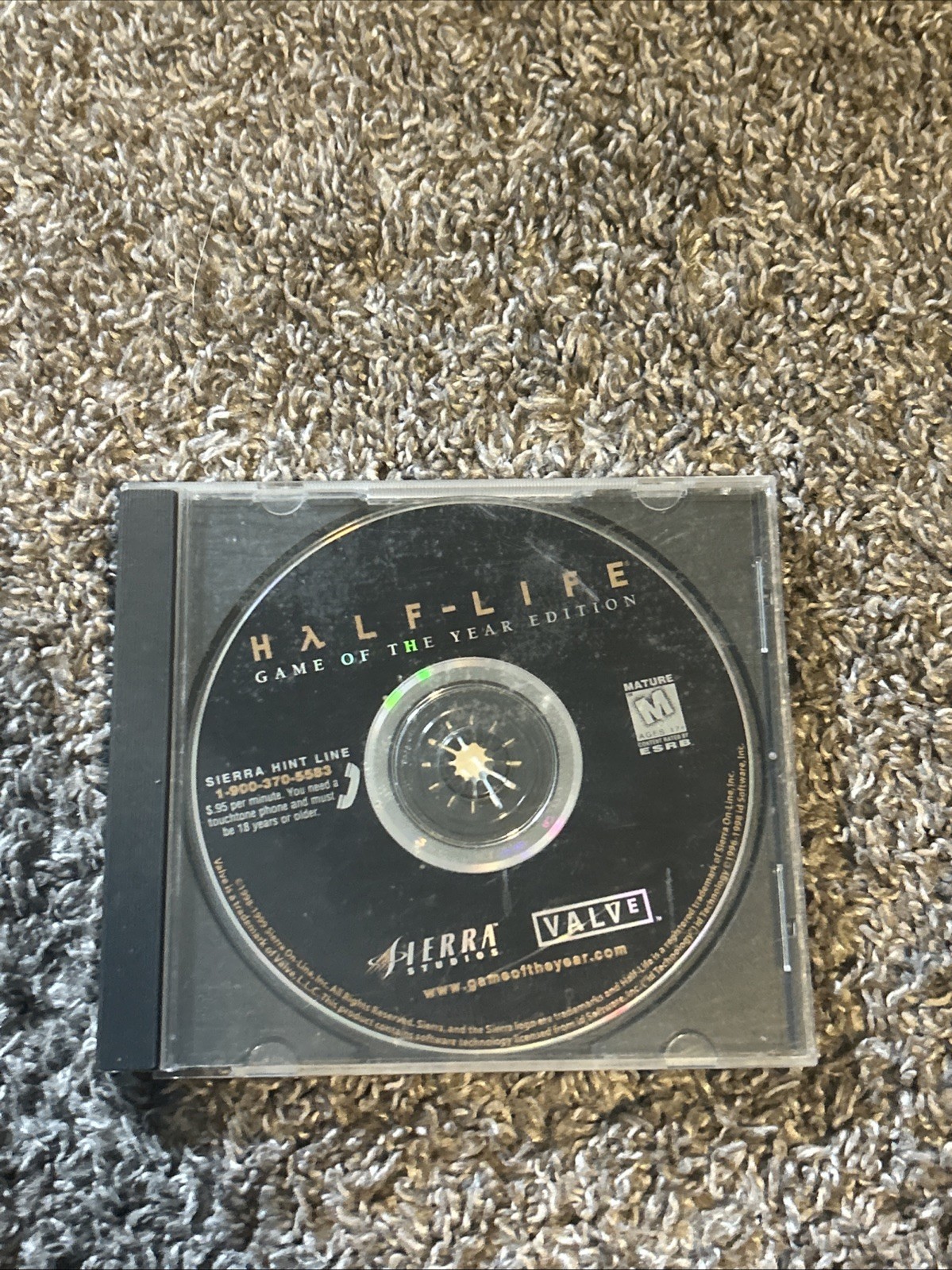 Half-Life 2: Game of the Year Edition (PC, 2005)