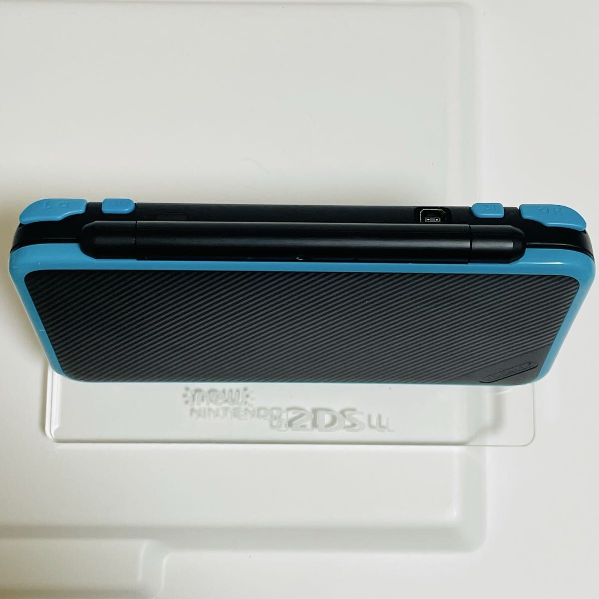 Nintendo Black x Turquoise New Nintendo 2DS LL Console Mint JAPAN