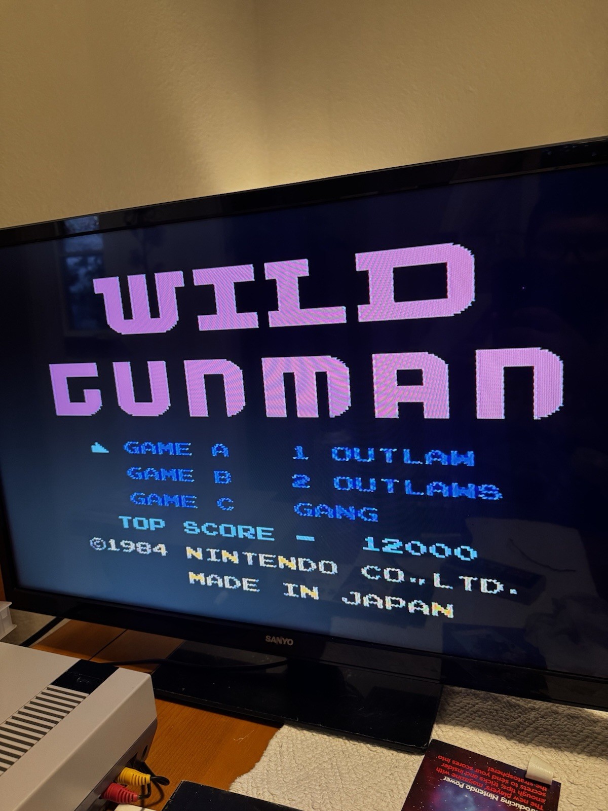 Wild Gunman Nintendo NES 5 Screw Cartridge w/ Manual (1985)