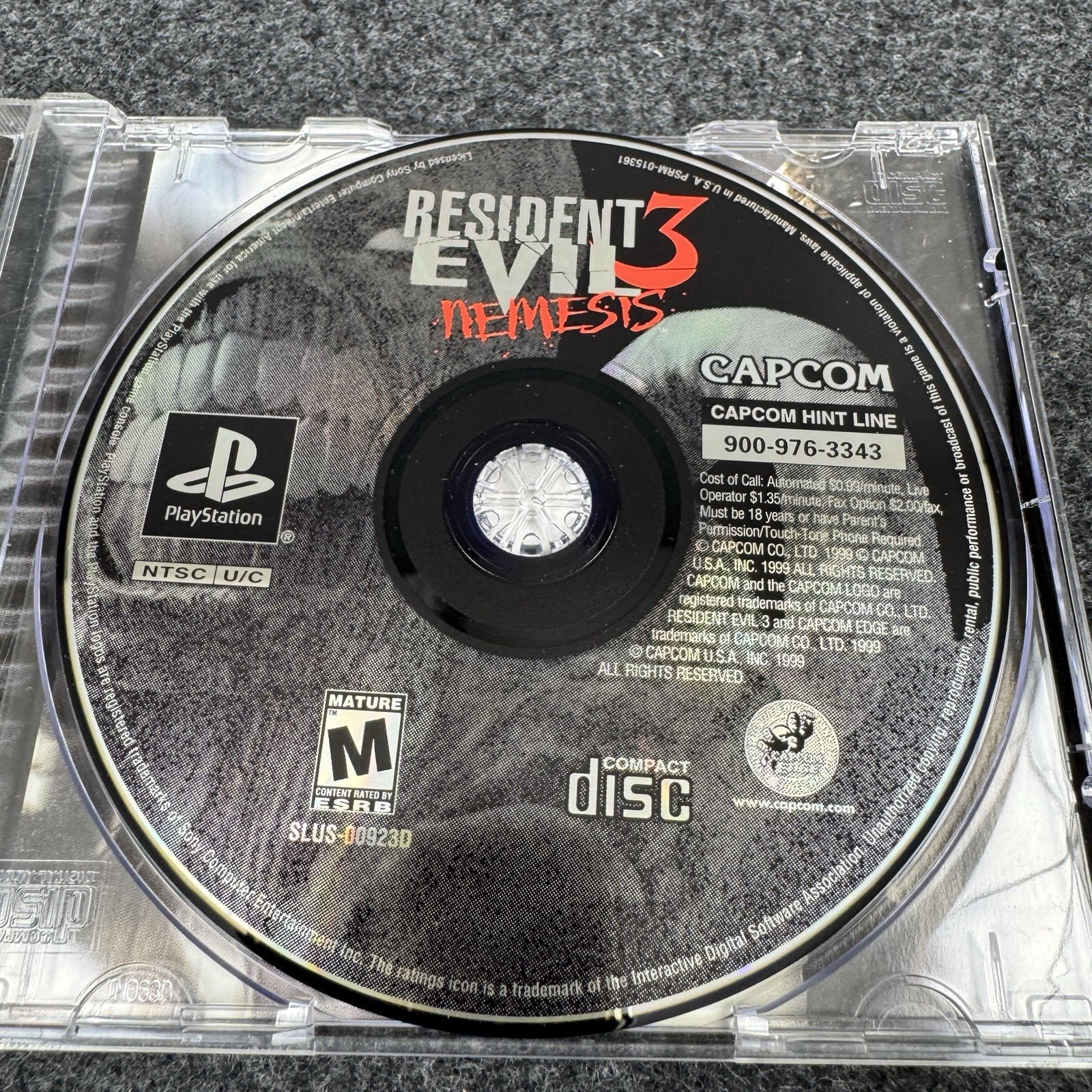 Resident Evil 3 Nemesis Sony PlayStation 1 PS1 Complete Black Label Reg Card