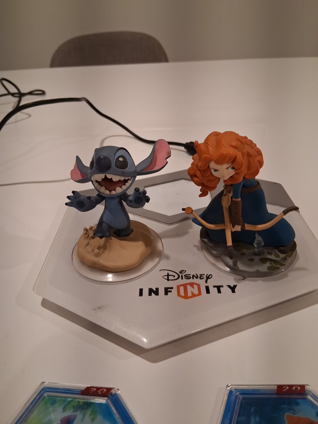Disney Infinity 2.0 PS3/Xbox/WiiU Complete Set Merida Stitch Base Discs Game