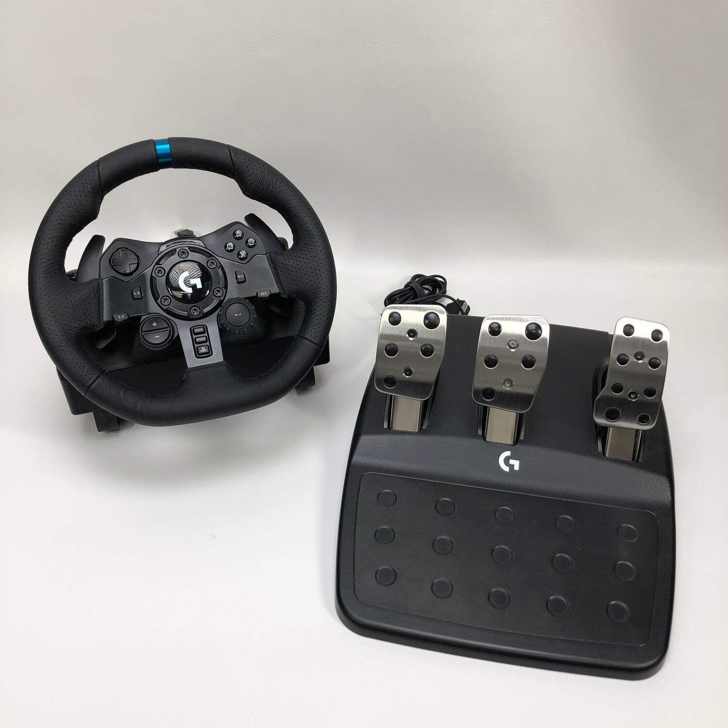 Logitech G923 Multi-Colored 941-000156 Racing Wheel Xbox One Xbox Series X/S PC