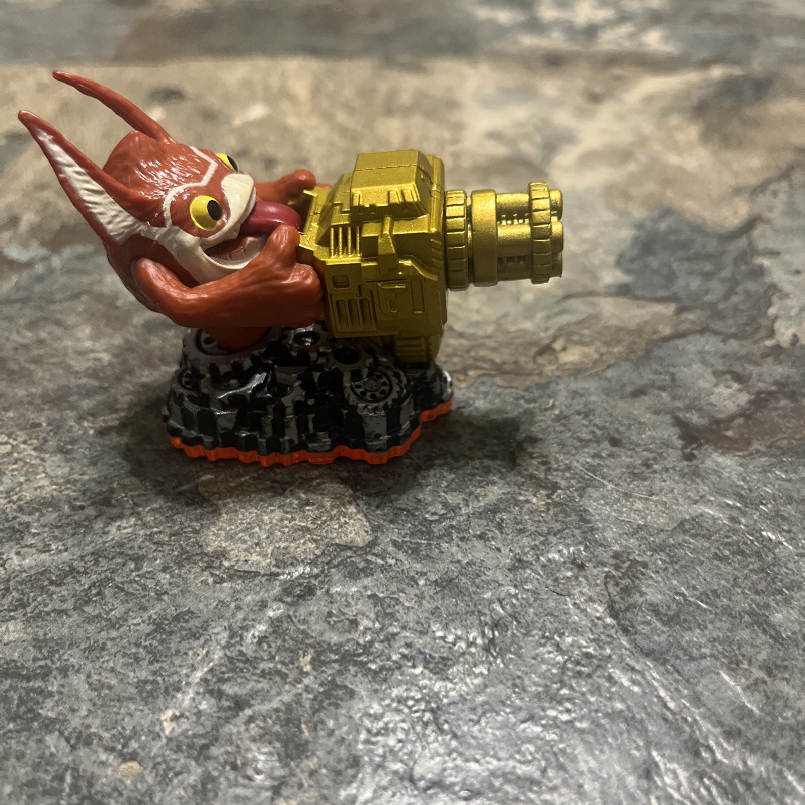Skylanders Trigger Happy (Series 2) Activision Figure T3