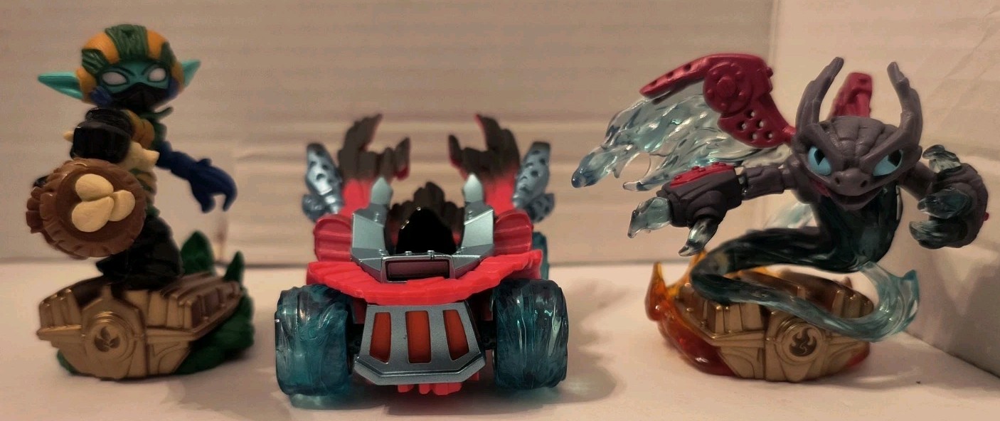 Skylanders Superchargers PS4 Starter Pack Game Stealth Elf Hot Streak Spitfire