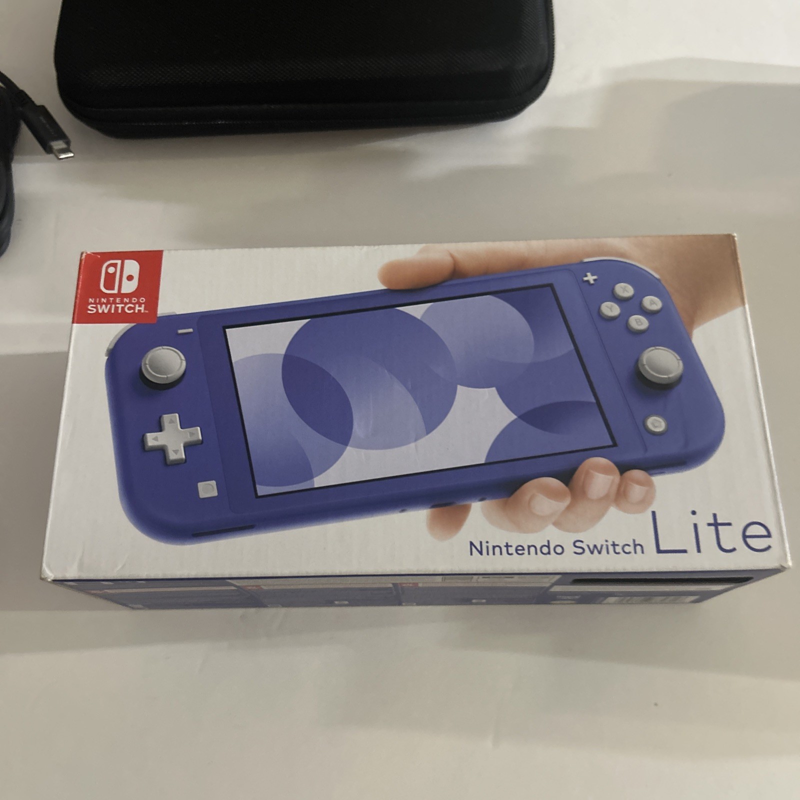 Nintendo Switch Lite – Blue – Box/ Charger/ Case!!- Tested!