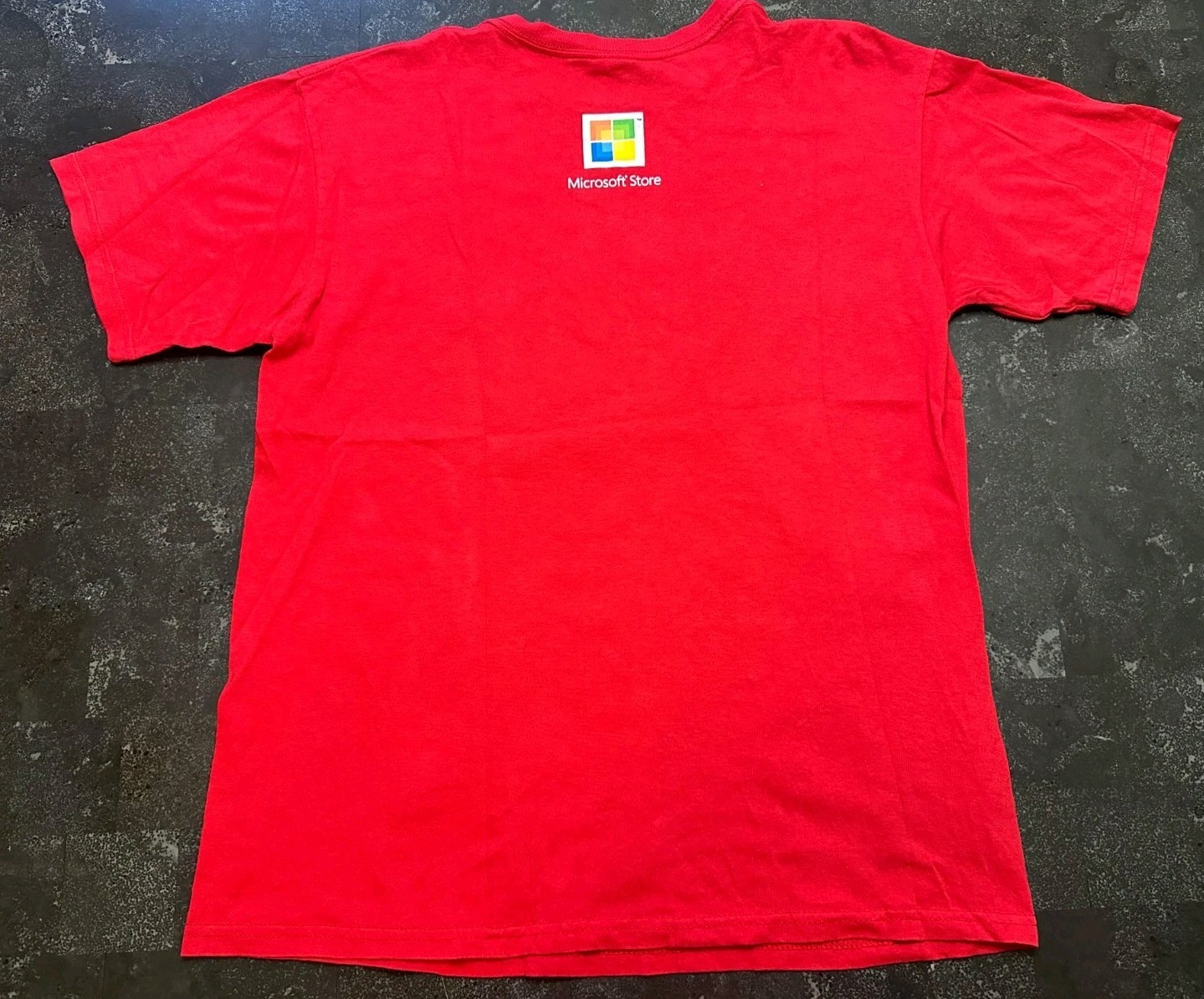 GEARS OF WAR 3 Marcus Fenix Shirt RED Large L PROMO Microsoft Store GOW