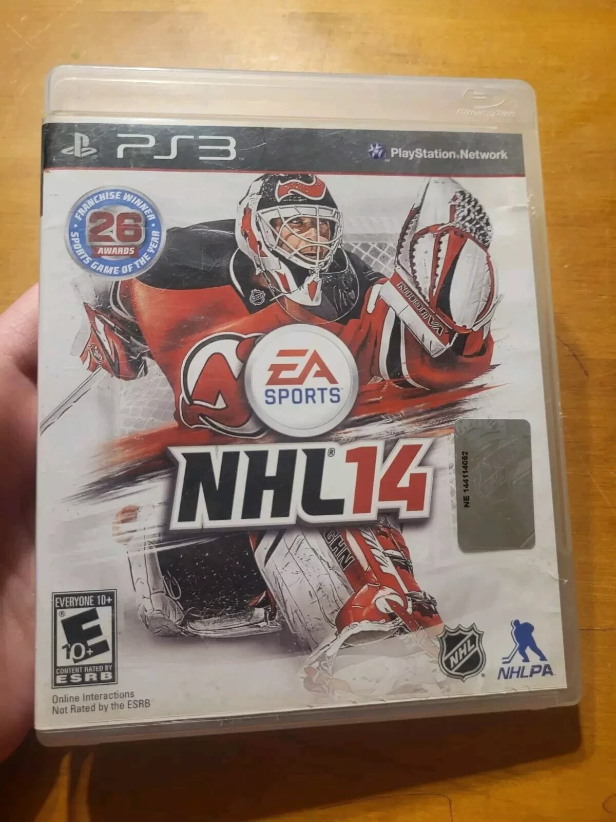NHL 14 Hockey Video Game Sony PlayStation 3 E-Everyone EA Sports