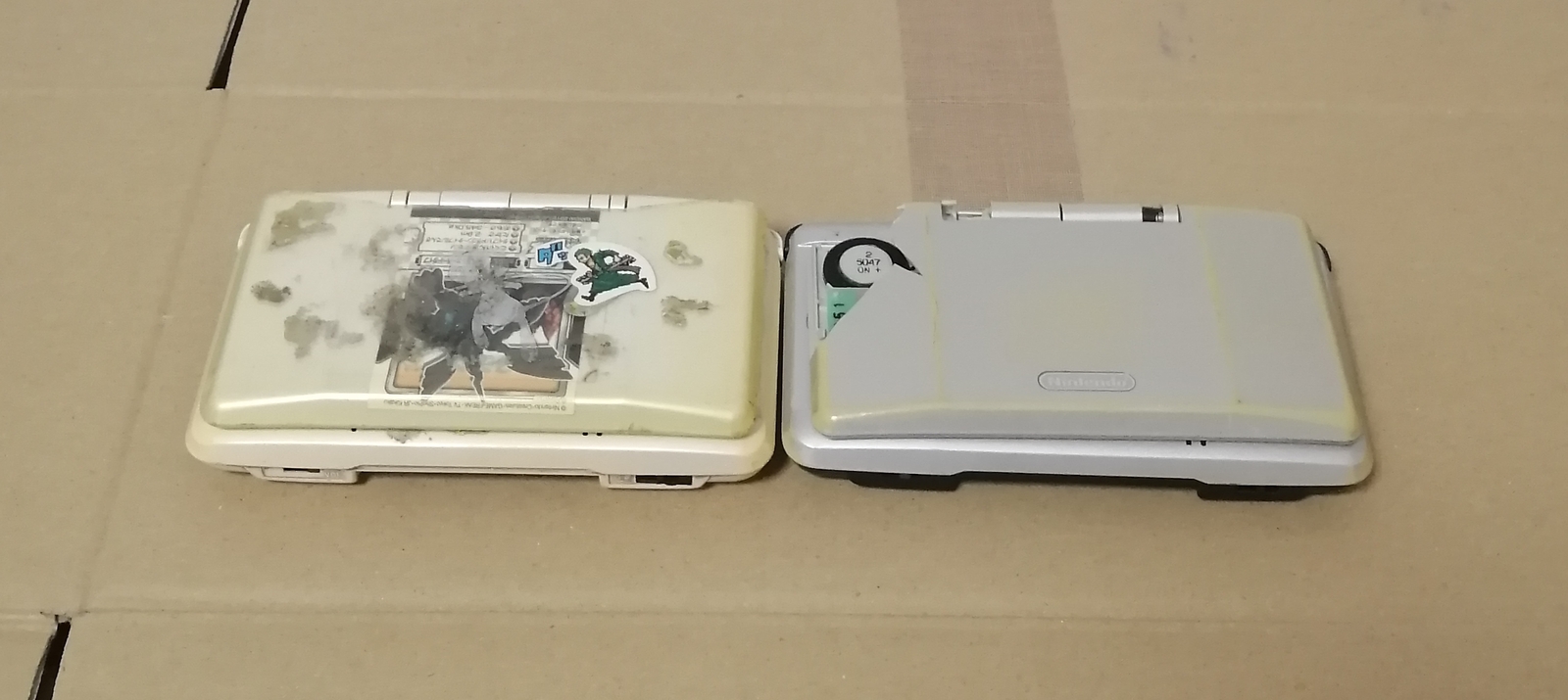 Not Working Nintendo DS White & Silver lot of 2 Console Parts Japan