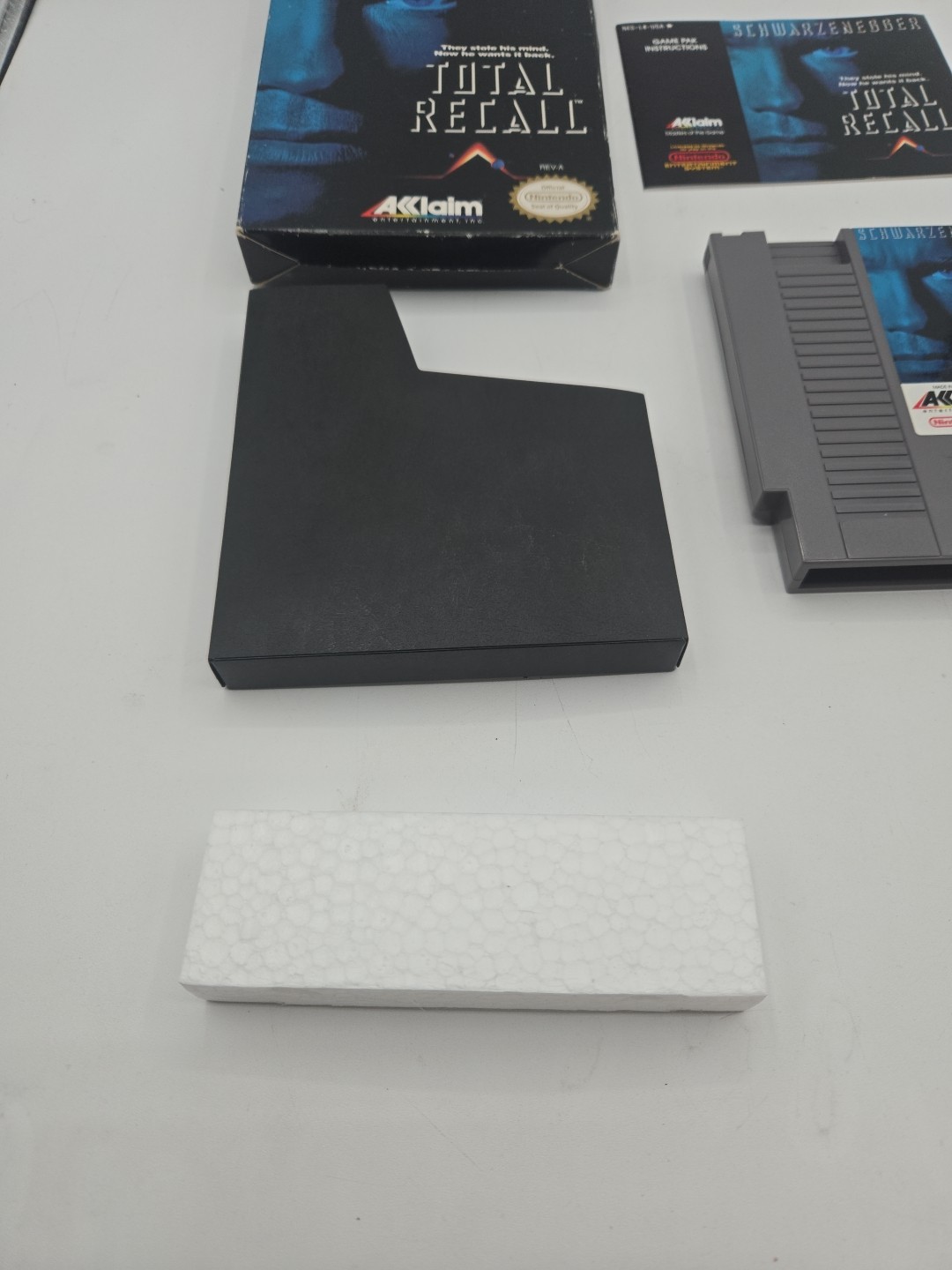Total Recall (Nintendo Entertainment System, NES, 1990) Akklaim CIB & Tested