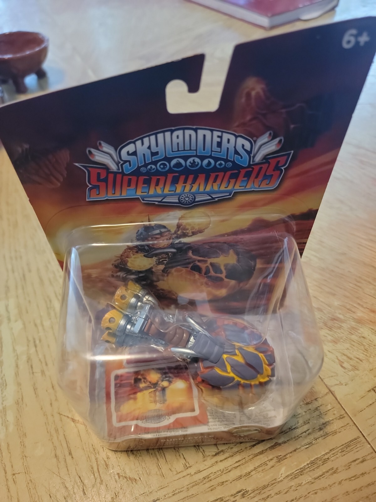 NEW-2015 SKYLANDERS SUPERCHARGERS “BURN-CYCLE” FIGURE (FIRE) Never Opened