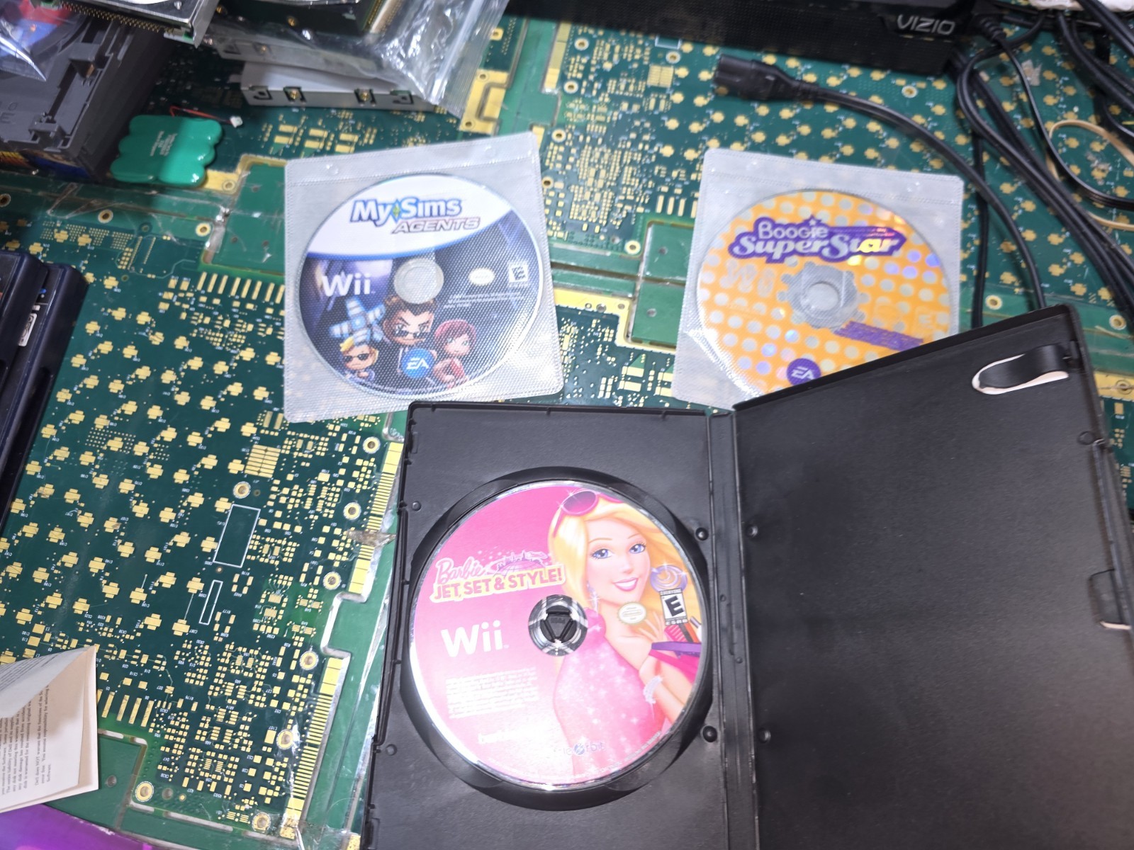 Barbie Jet Set & Style – Nintendo Wii & 2-Exact Others-READ ALL