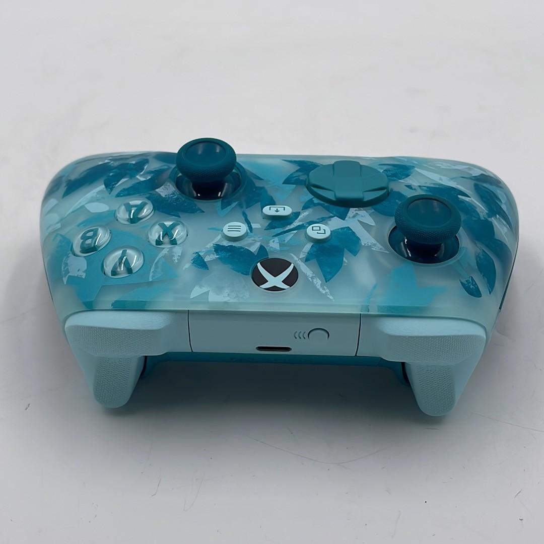 Xbox Wireless Controller Ice Breaker Special Edition
