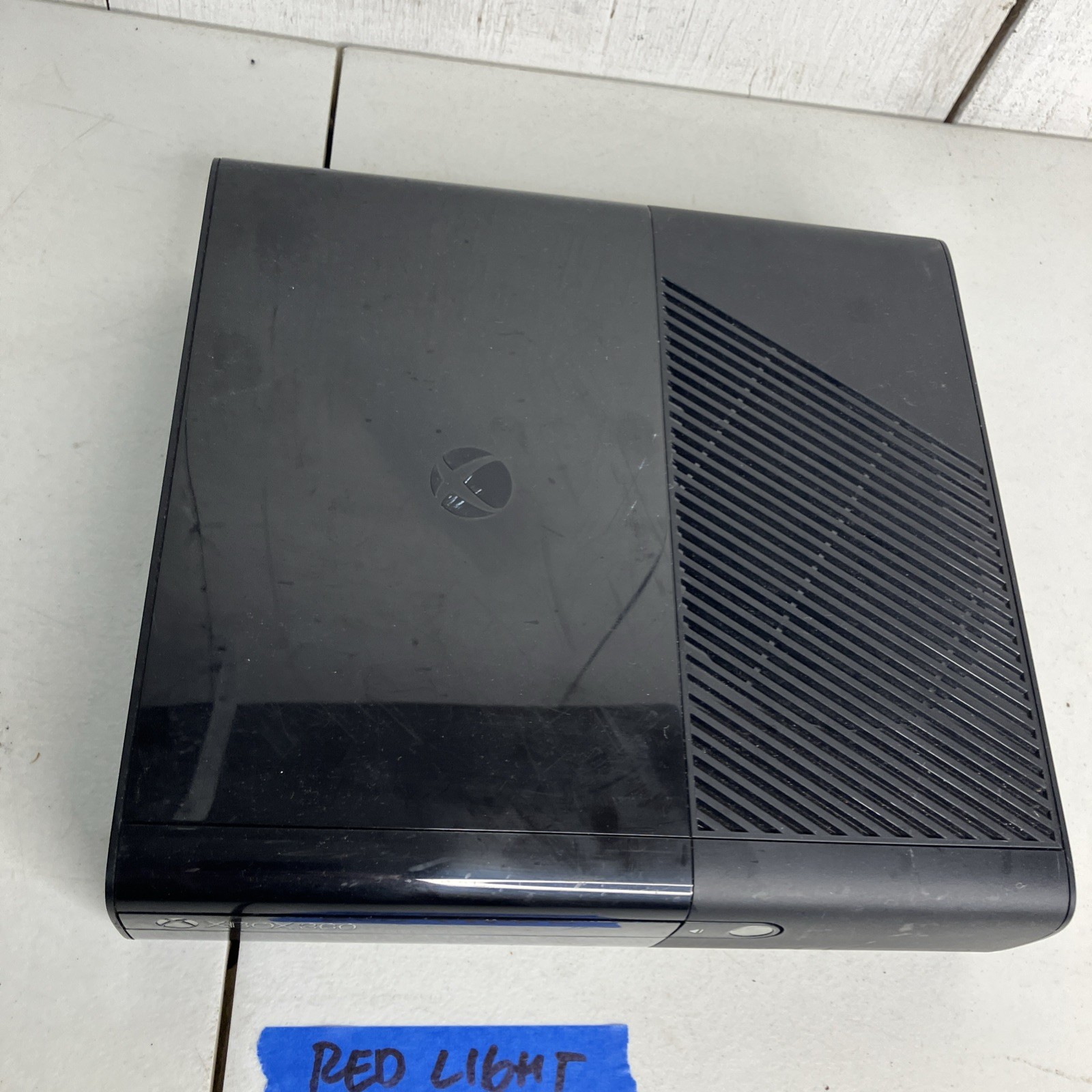 Microsoft Xbox 360 e Model 1538 Black Video Game Console No HDD