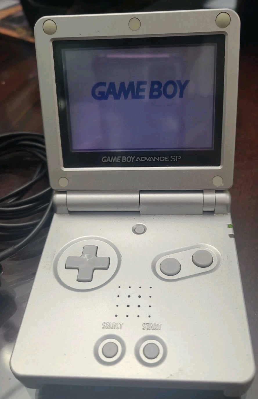Nintendo Game Boy Advance SP AGS-001 Silver Console with Charging Cable