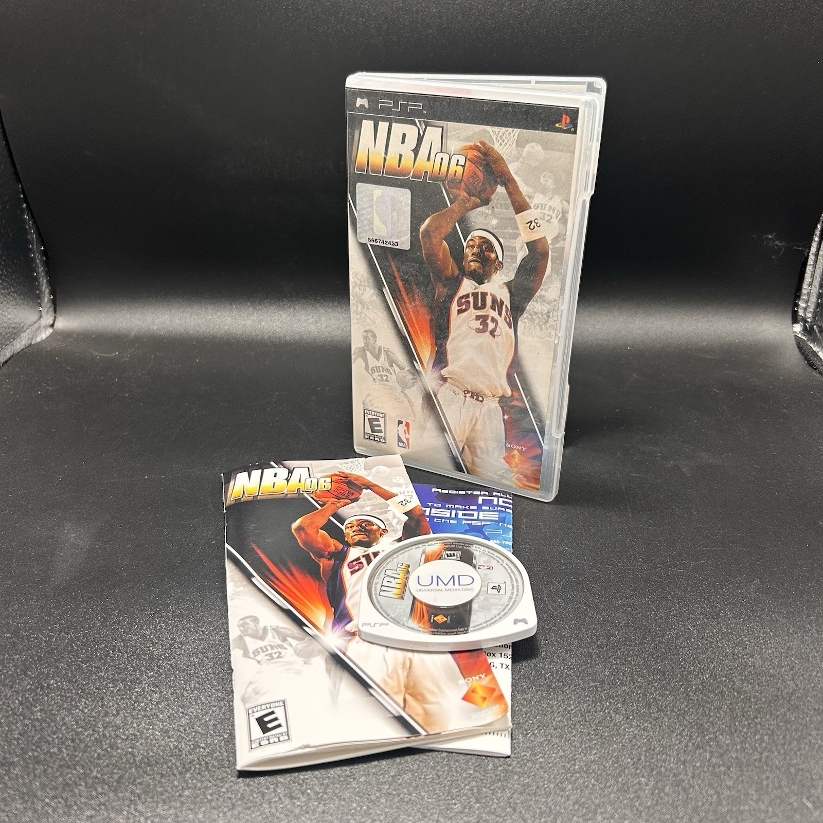 Sony PSP : NBA Live 2006 Basketball Video Game W- Original Case And Manual