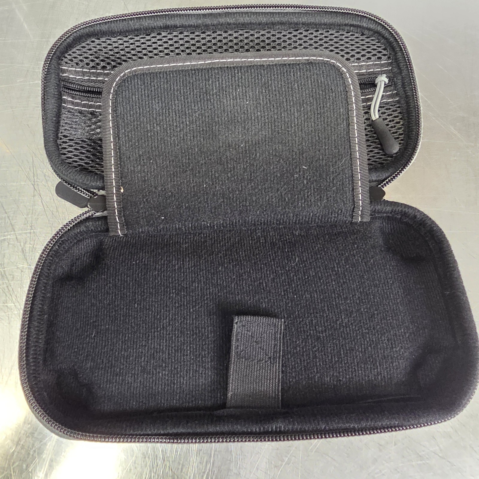 Nintendo Switch Carry Case Travel Black and Gray Preowned