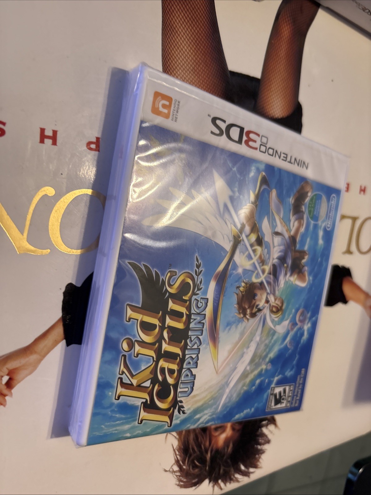 Kid Icarus Uprising (Uae) (Nintendo 3DS) Brand New