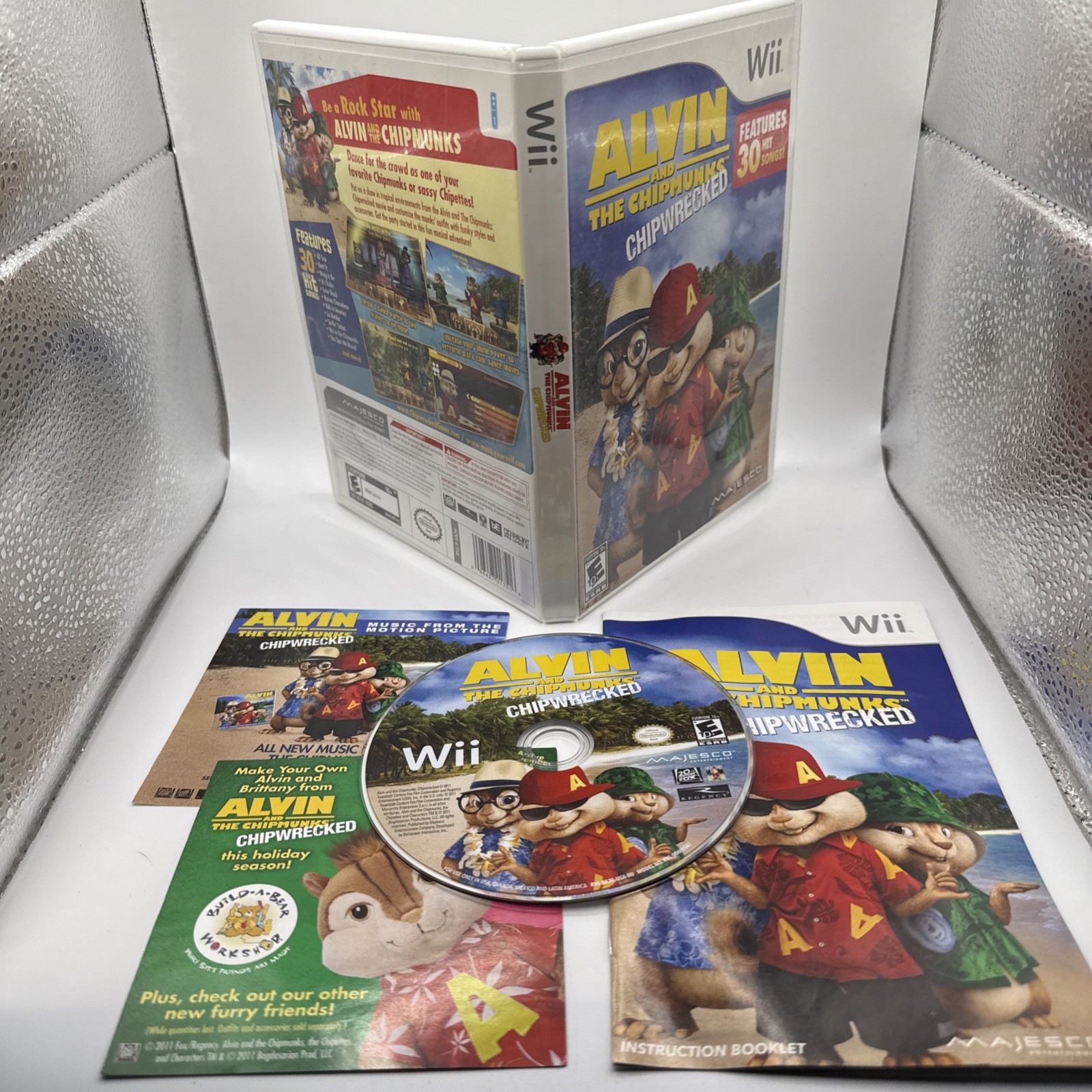 Alvin and the Chipmunks – Chipwrecked (Nintendo Wii, 2011) With Manual Included
