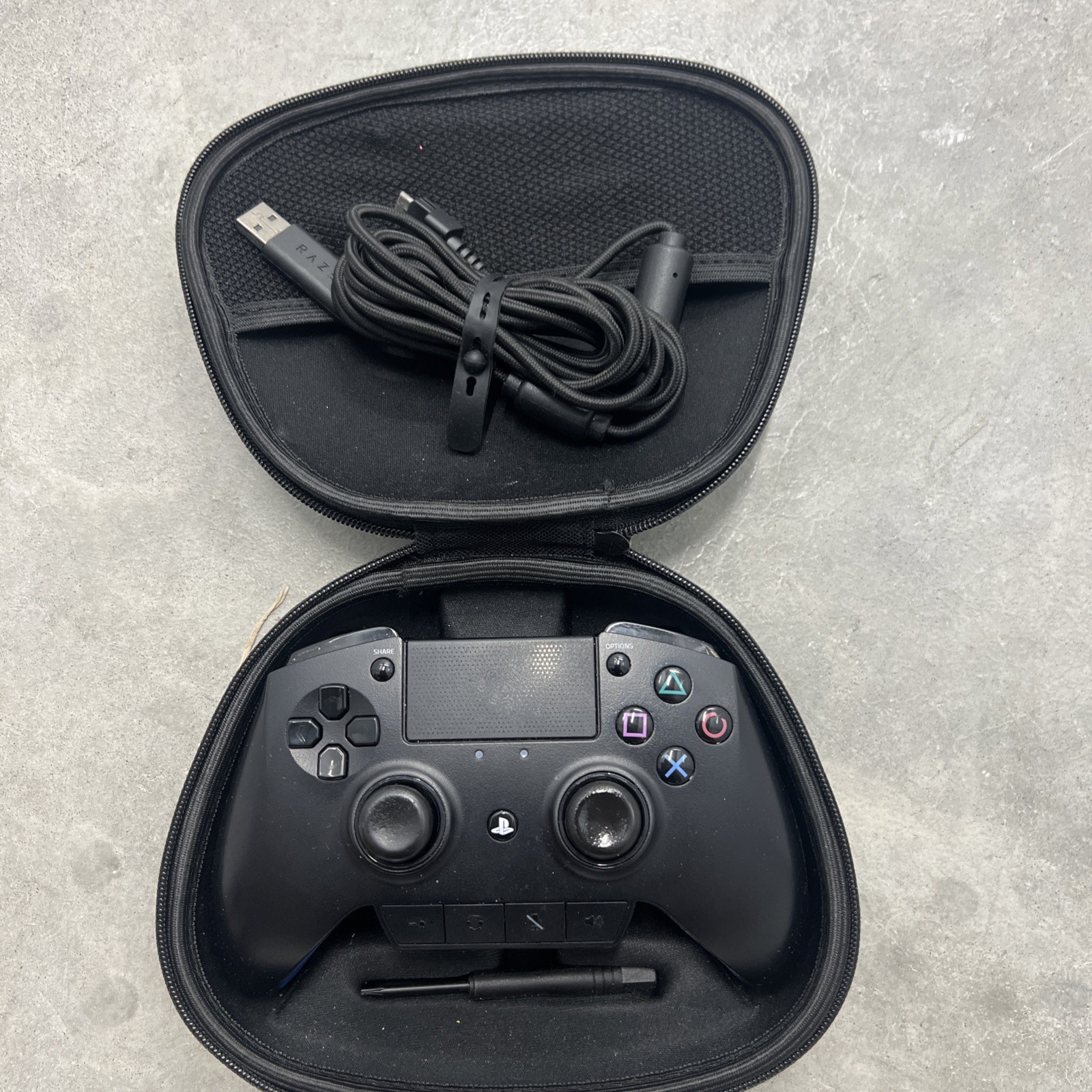 Razer Raiju Controller RZ06-0197