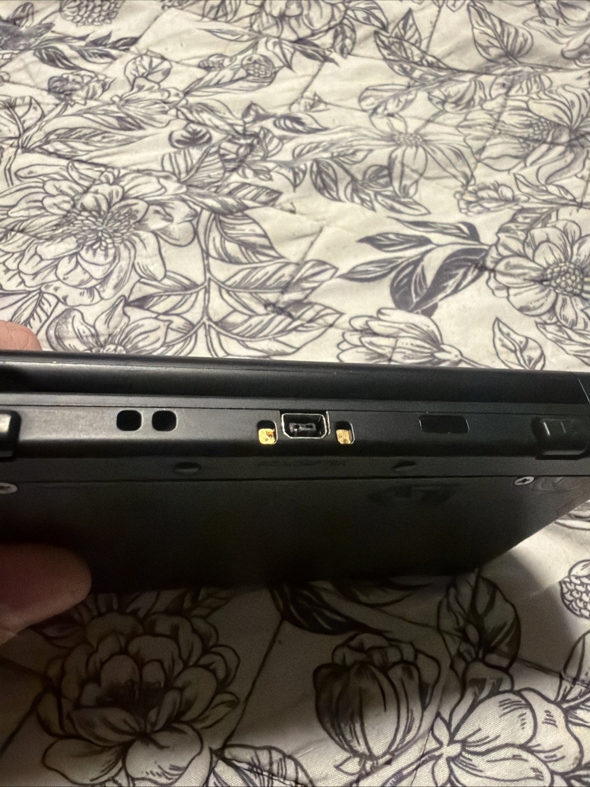 Nintendo 3DS Original Super Mario Edition 4GB Handheld System – Black