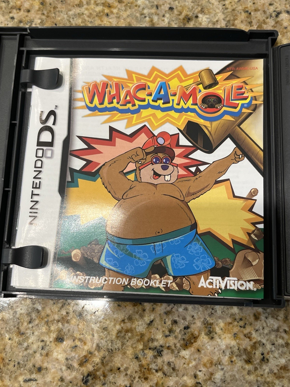 Activision Whac-A-Mole Nintendo DS E-Everyone NTSC-U/C 2005 Manual