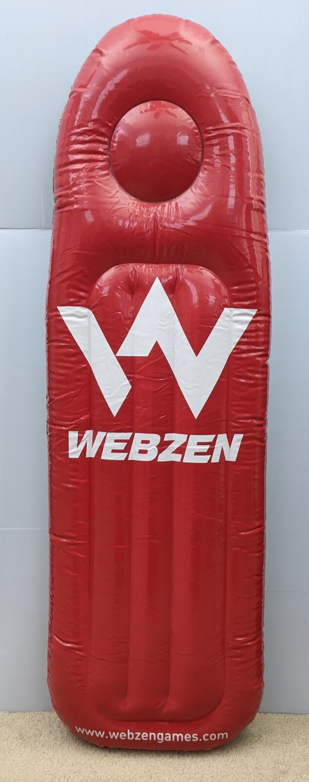 Webzen E3 2006: Pair of Promo Pool Inflatable Single Person Rafts With Strap