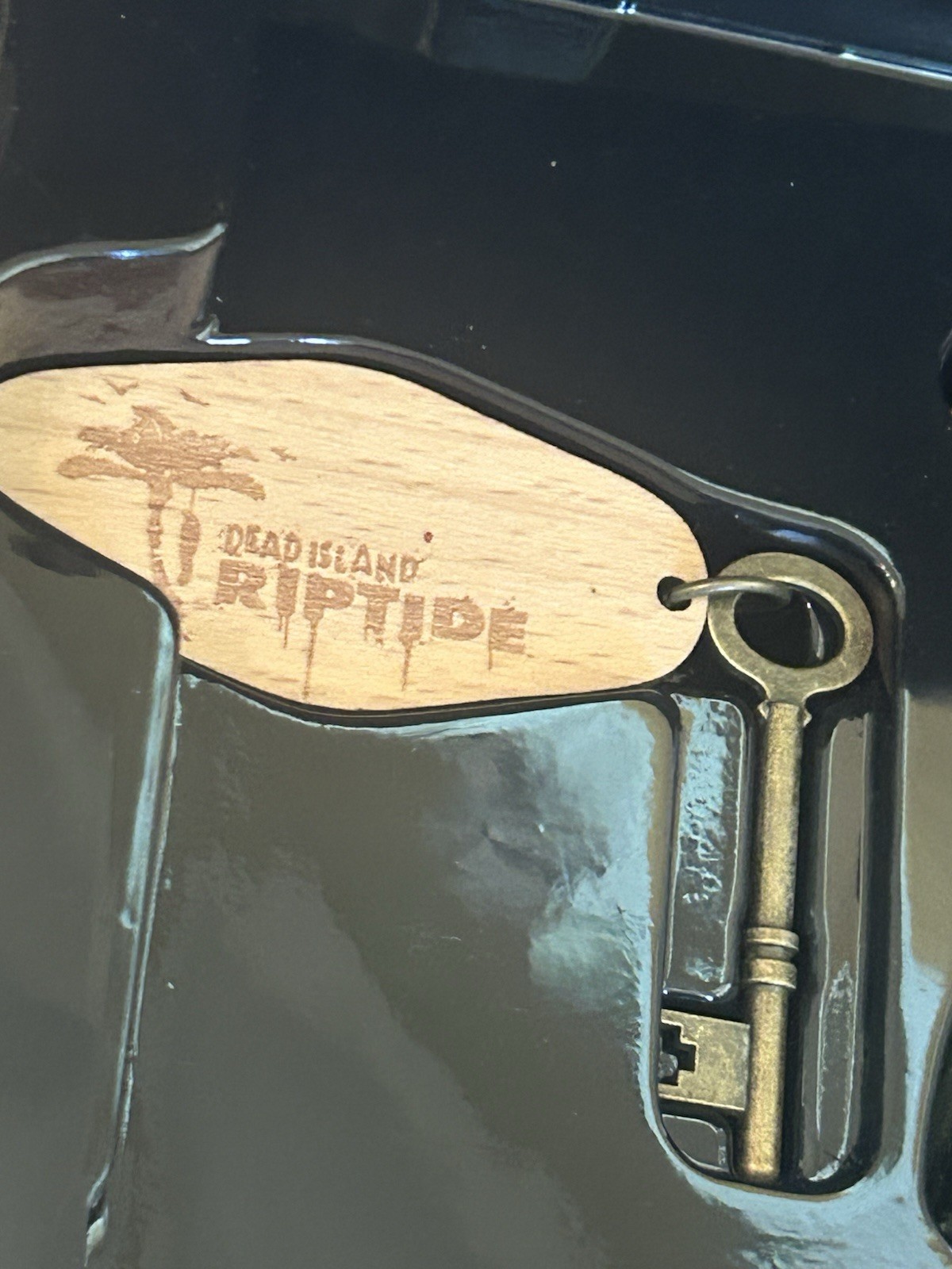 DEAD ISLAND: RIPTIDE Rigor Mortis SUITCASE Collector’s Edition NO GAME