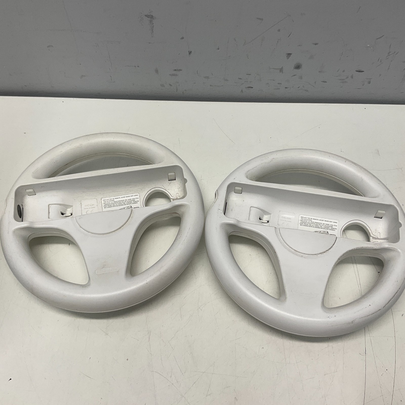 2x Genuine OEM Mario Kart Racing Steering Wheel – Nintendo Wii – Game Controller