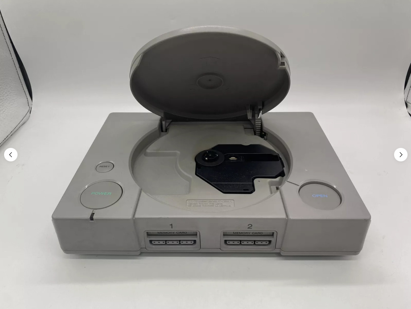 PlayStation 1 PS1 Console w/ Arc The Lad 1 2 3 set Ver. SCPH-7000 JP Ver.