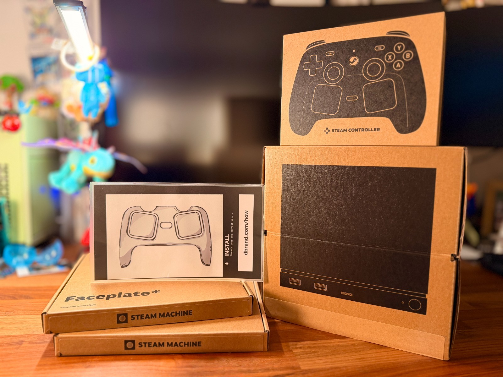 Valve Steam Machine 2TB w/ Steam Controller & 2 Faceplates + Dbrand skin