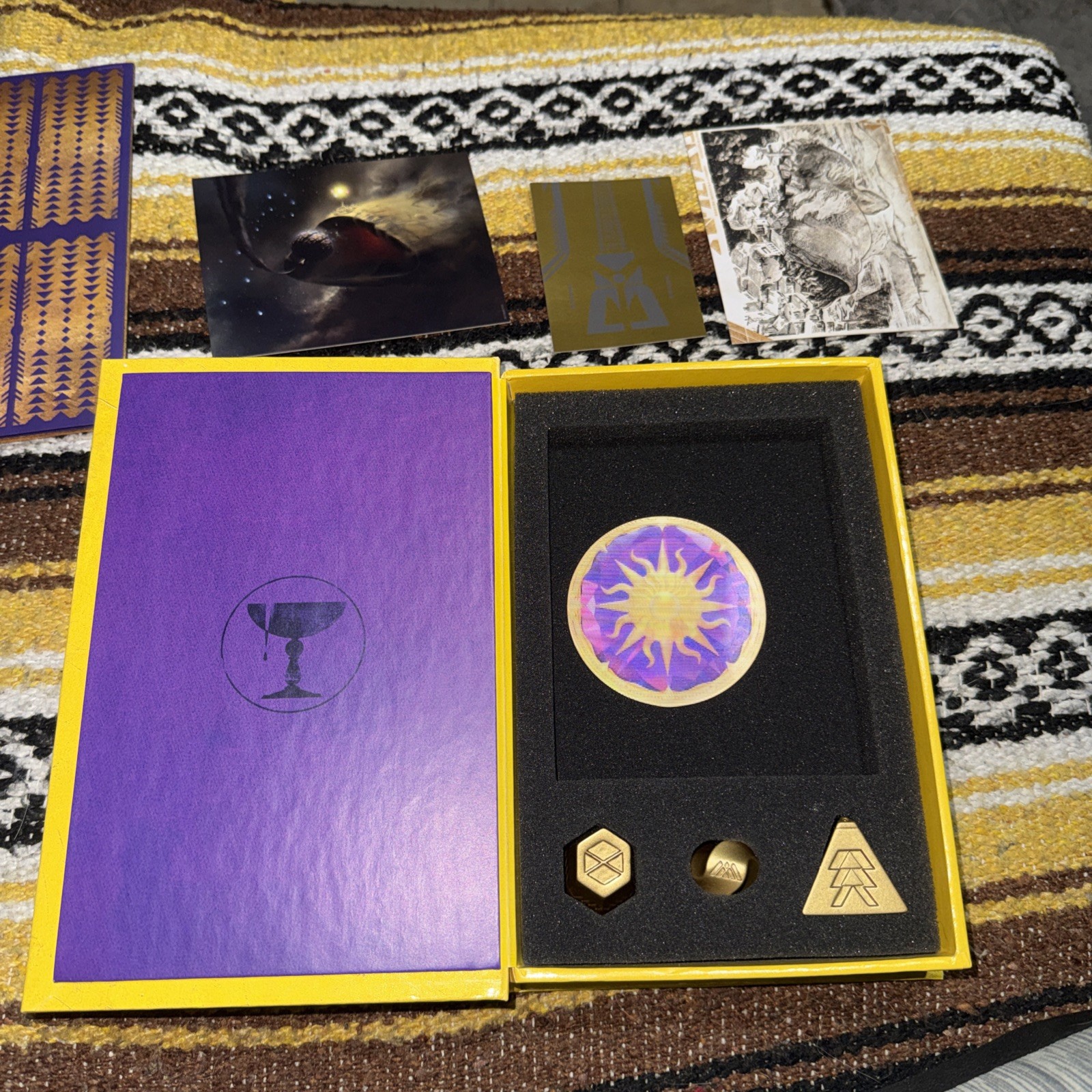 Destiny 2 Collector’s Edition Calus / Cabal Book & Relic Set