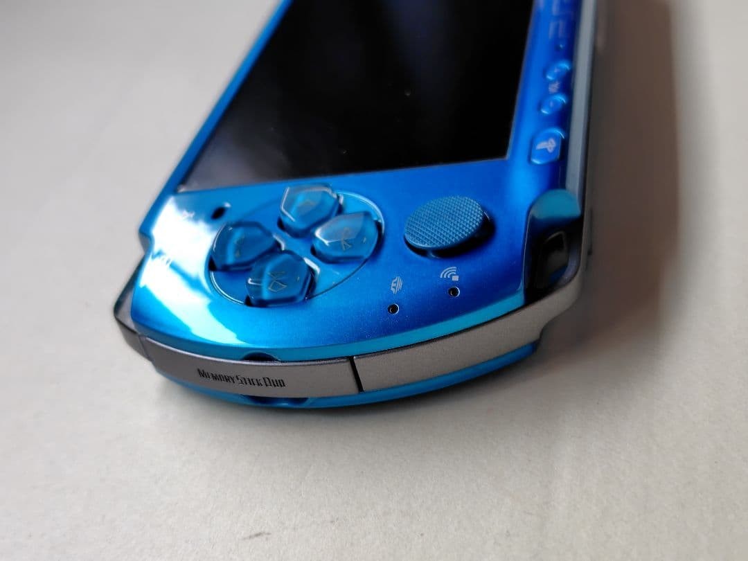 Sony PSP-3000 Vibrant Blue Console CIB BOXED Region Free Fully Tested