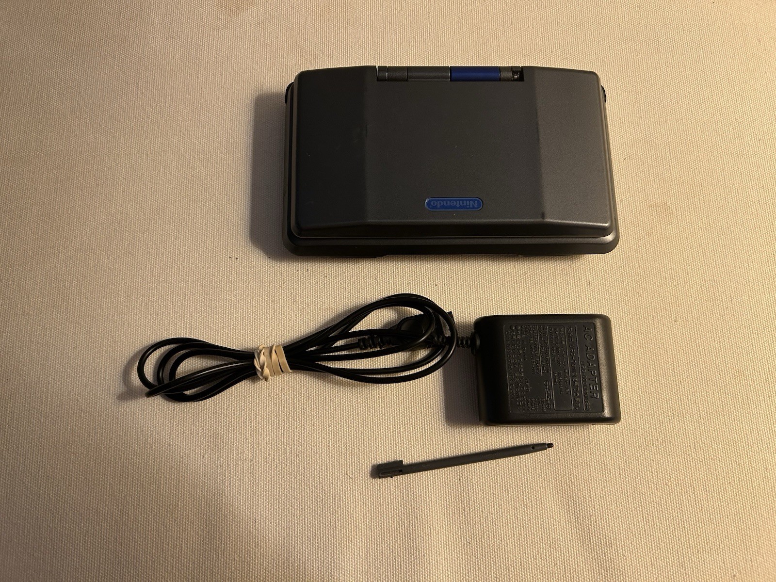 Nintendo DS Original Model NTR-001 Gray Console Only w/power cord (READ DESC.)