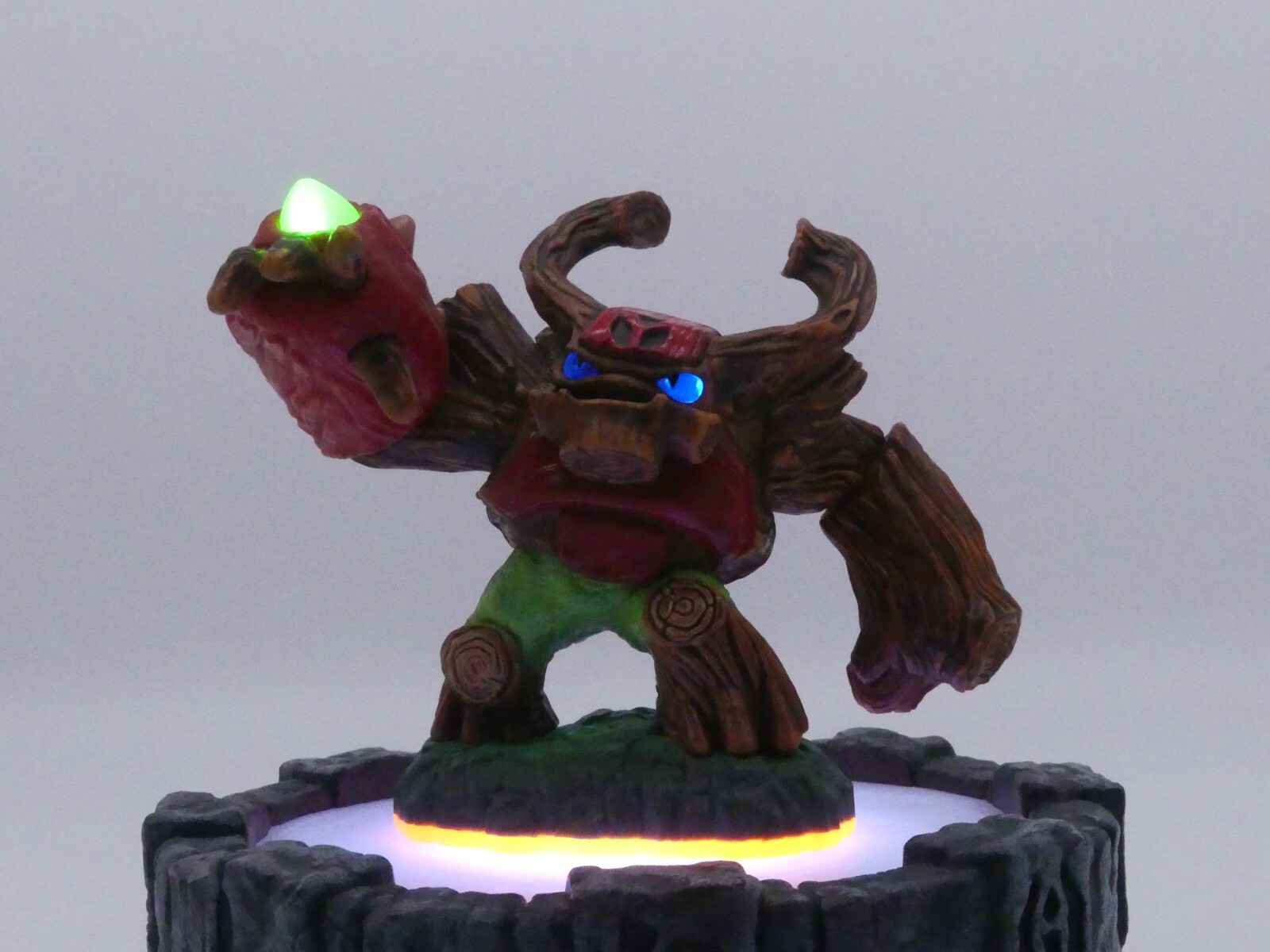 Skylanders – Figures – Buy 3 & Get 2 FREE!