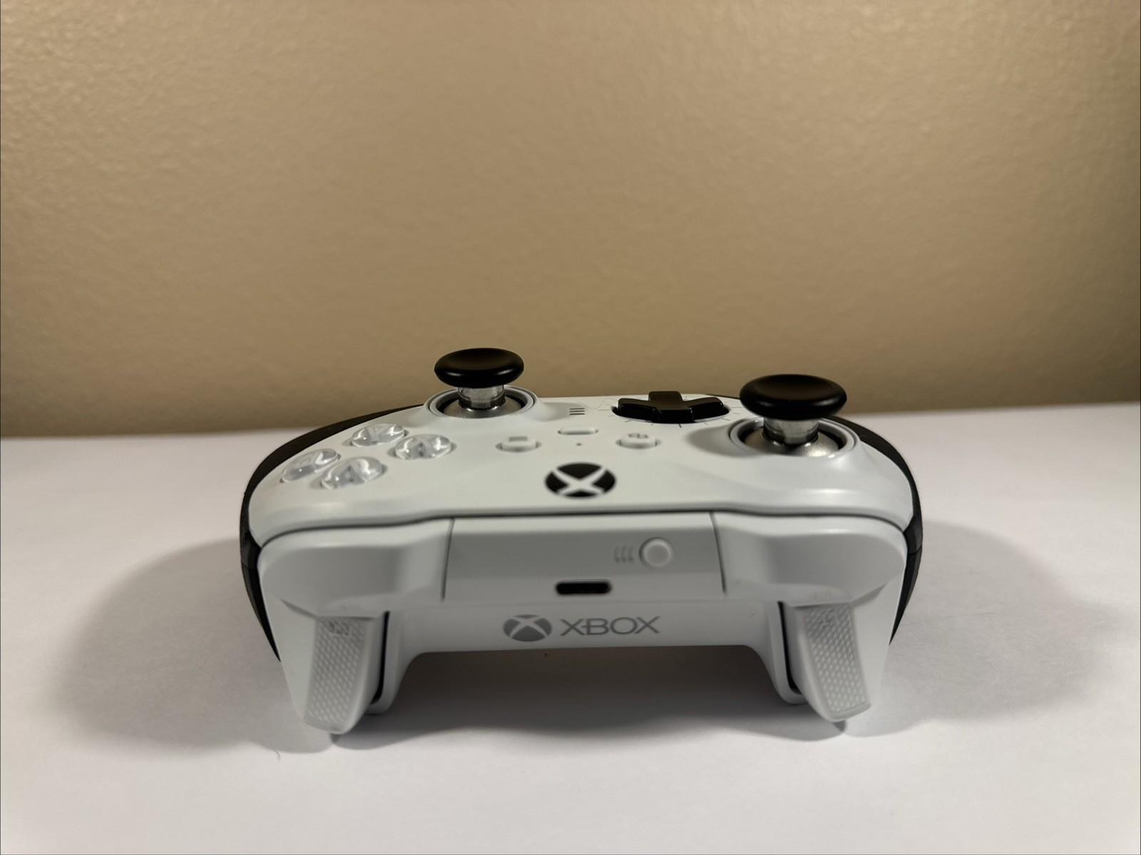 Xbox Elite Series 2 Wireless Controller White Tested W/ Accessories