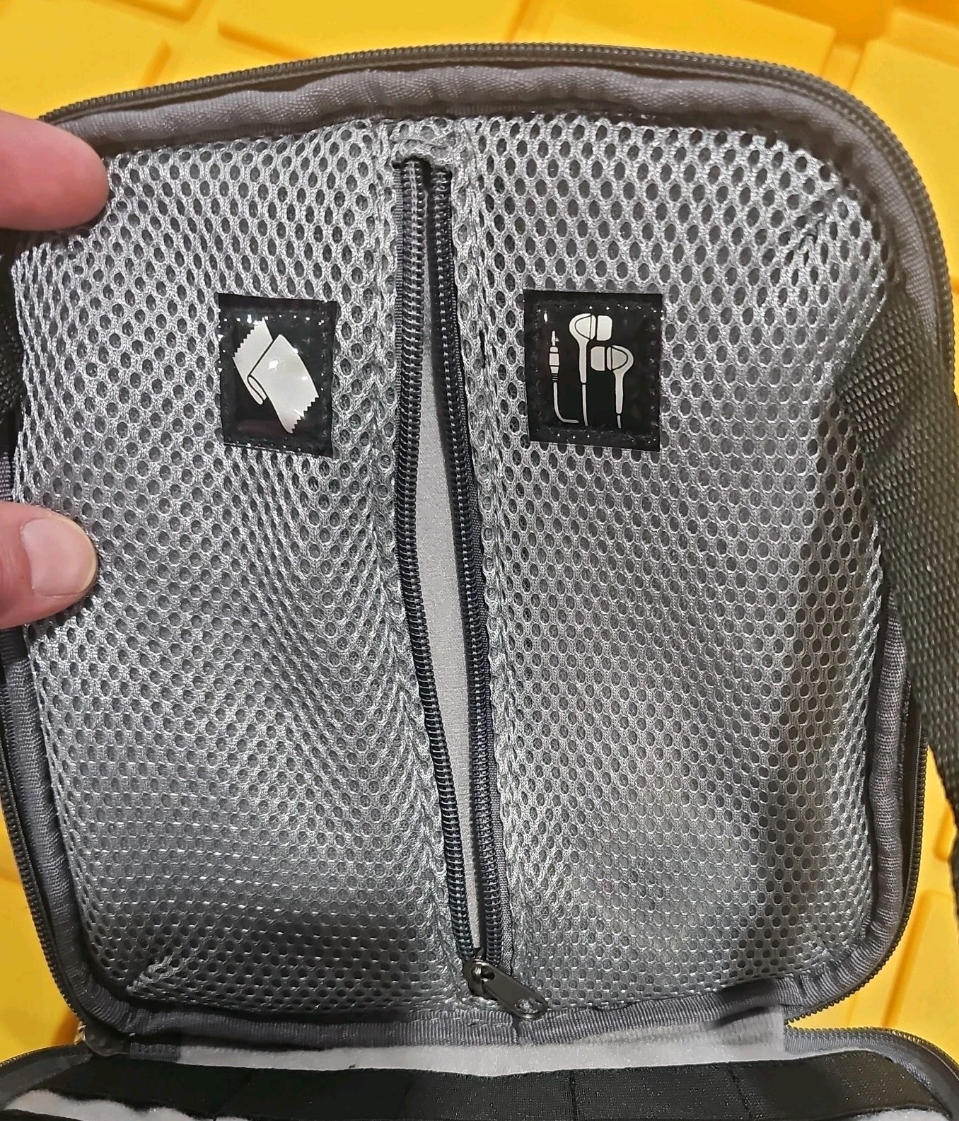 Nintendo DS 2DS 3DS Universal Transporter Soft Carrying Case Black used