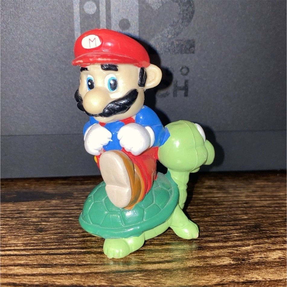 Nintendo Super Mario Mario Green Turtle Action Figure Figurine – 1989