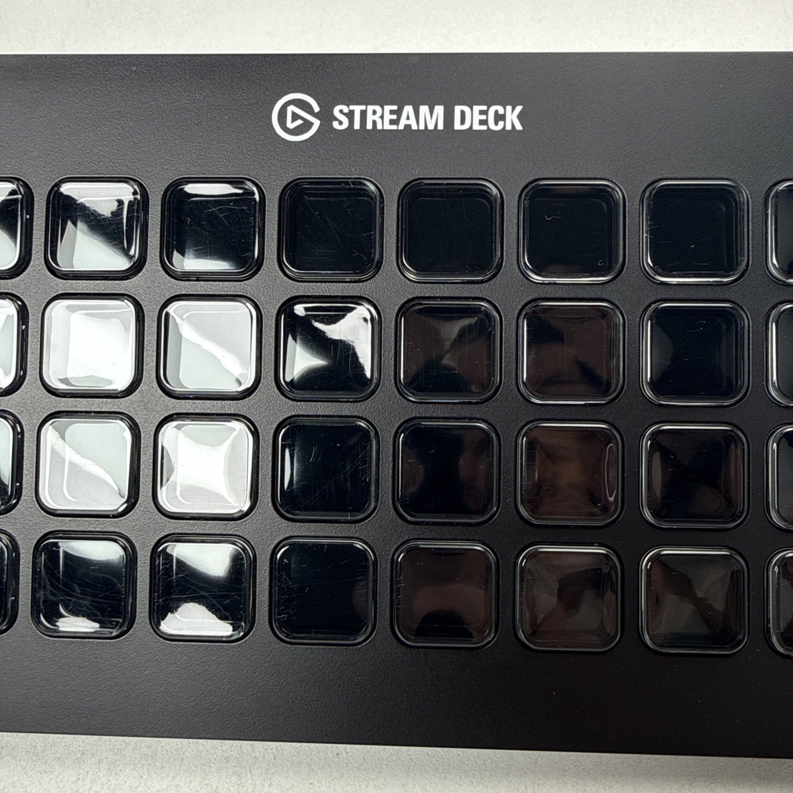 Elgato Stream Deck XL 32-Key Macro Controller Stand USB-C Cable Tested Works