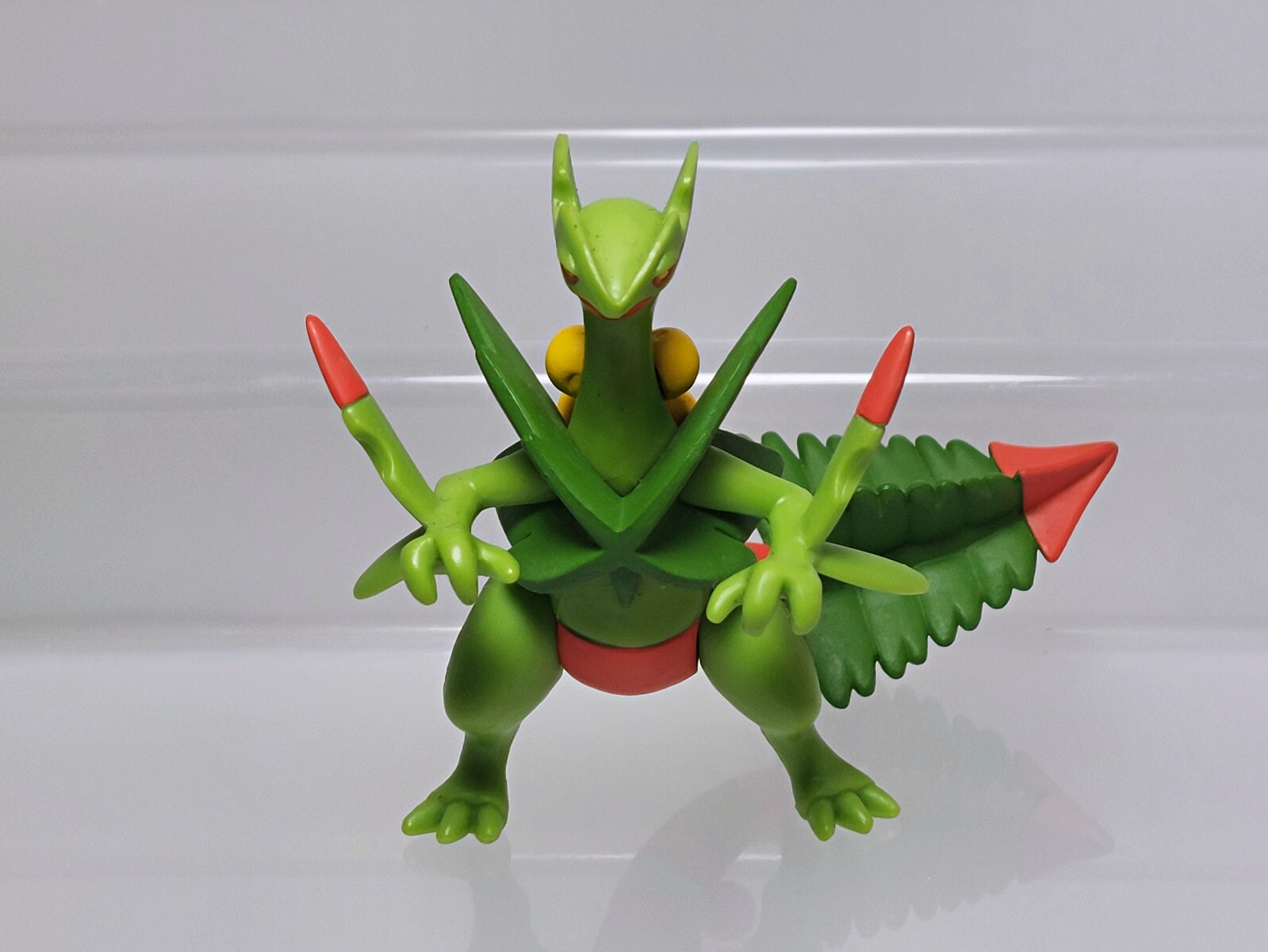 Mega Sceptile Pokemon Moncolle Monster Collection Figure Takara Tomy T09 2.4in