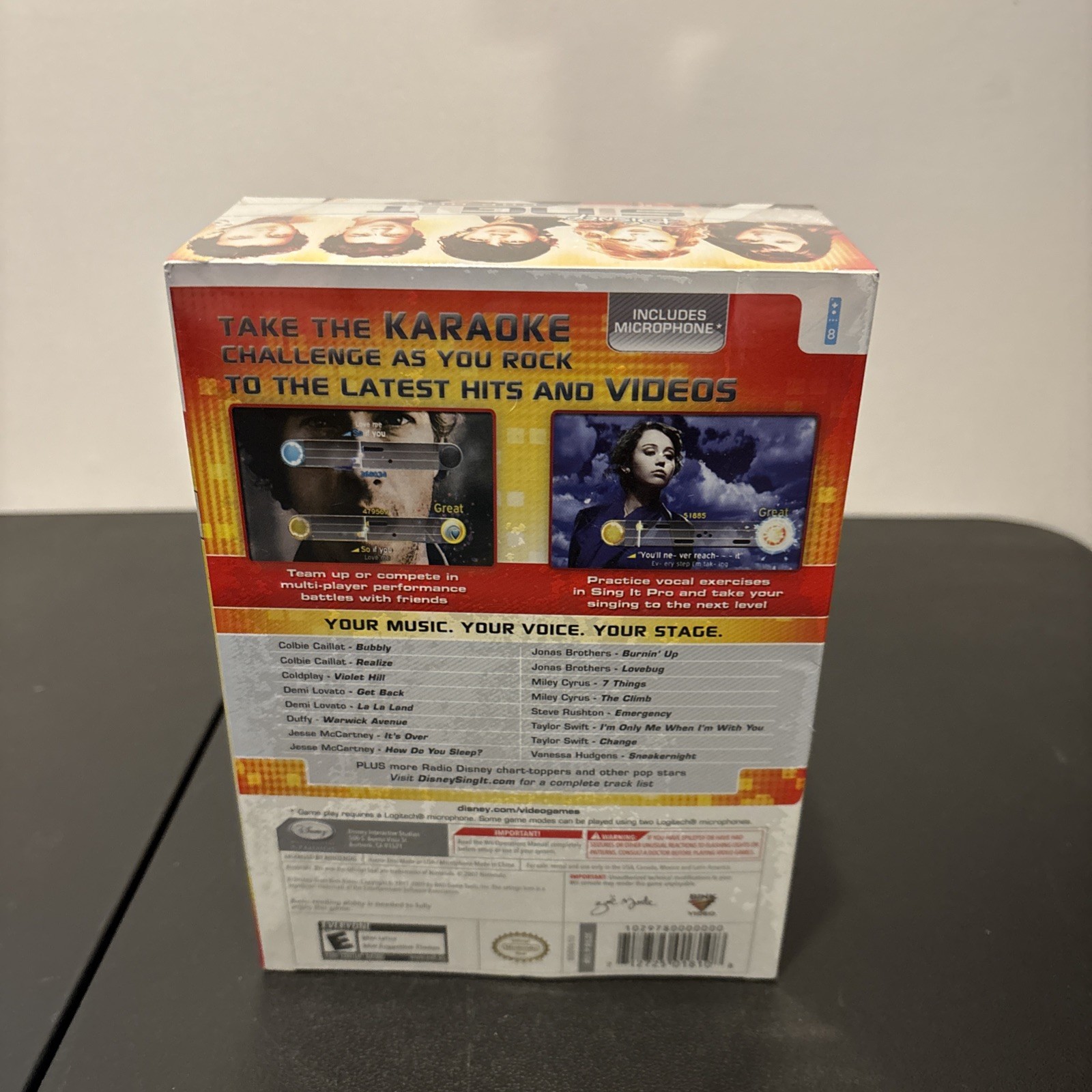 Video Game Wii Disney Sing It Pop Hits includes microphone NEW SEALED