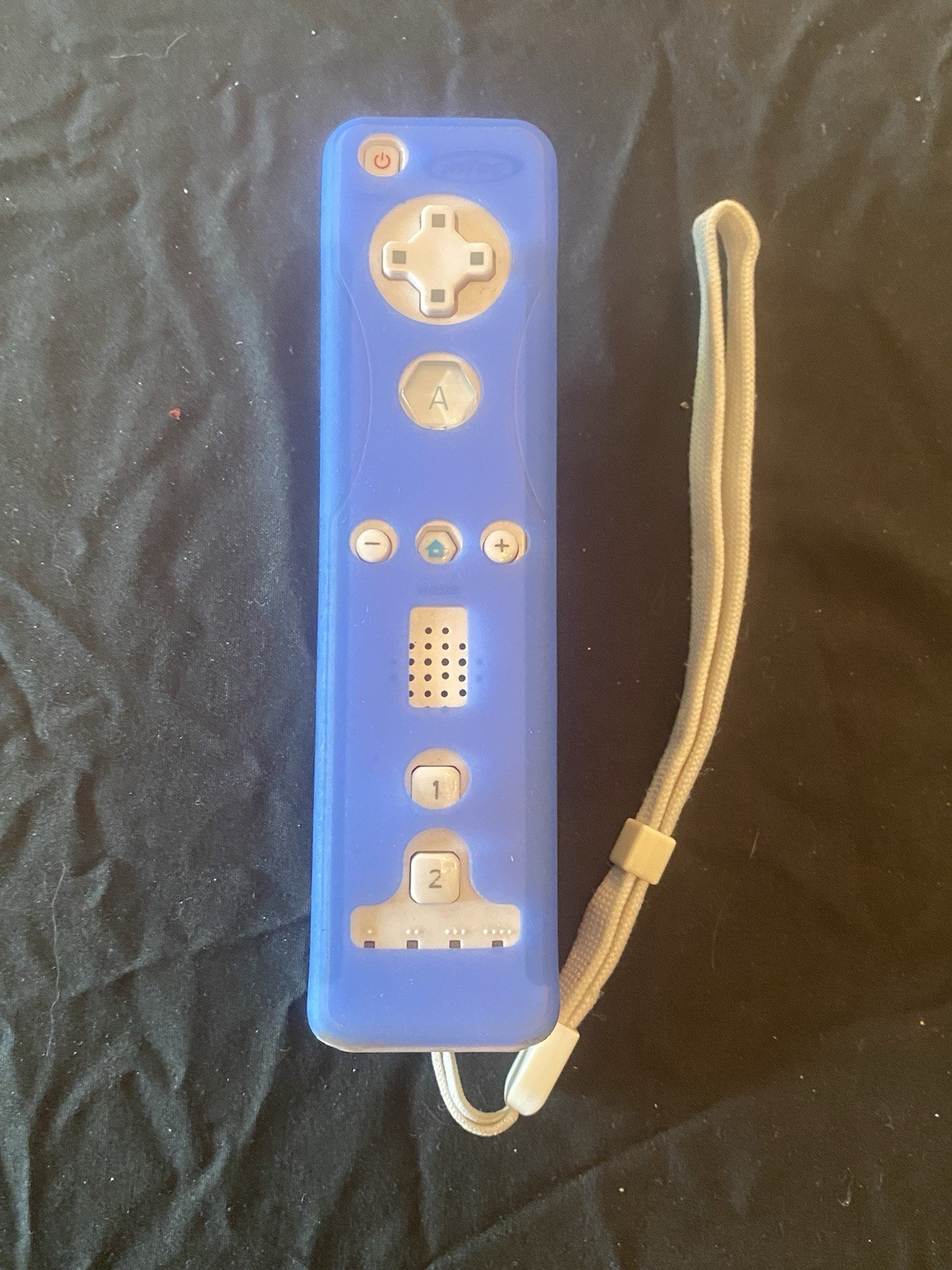 Nintendo Wii Remote Intec with Blue Silicone Sleeve Tested Works