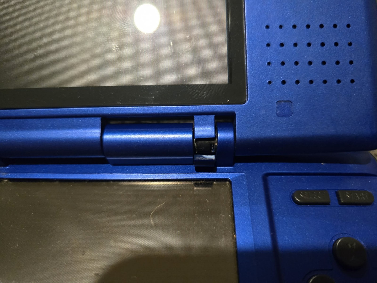 Nintendo DS Handheld System Blue No Charger: 2 Games included!